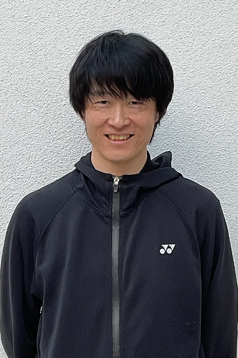 高校バドミントン部 監督 石原裕介先生